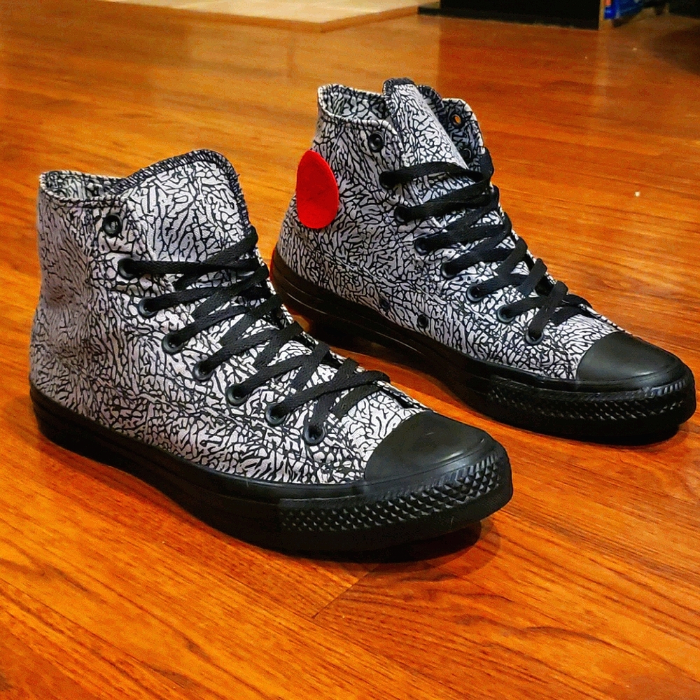 Shoe Palace x Converse Elephant Print Chuck Taylor